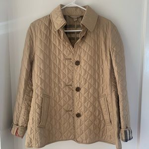 NEW Burberry Women’s Beige Quilted Check Jacket